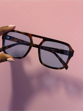 Tortoiseshell Aviator Sunglasses
